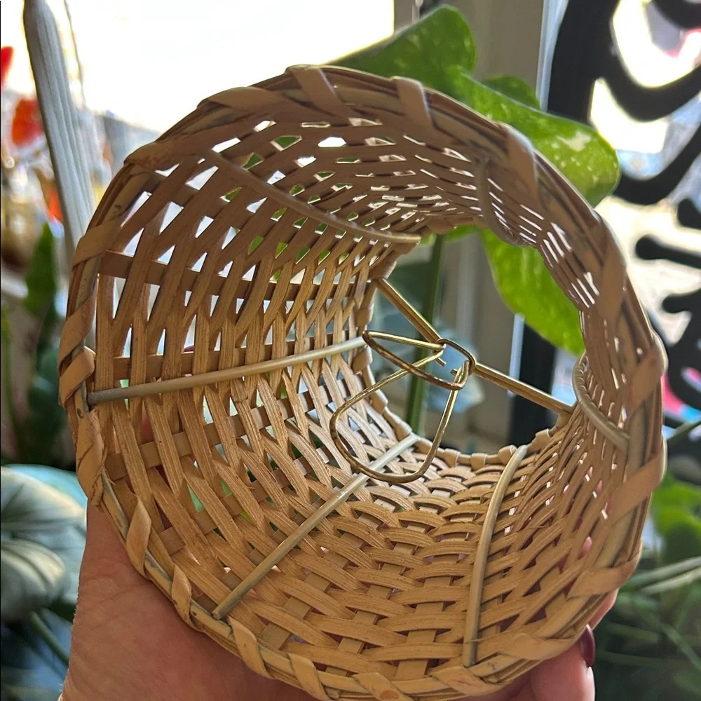 Pottery Barn Woven Basket Shade - Natural Tan